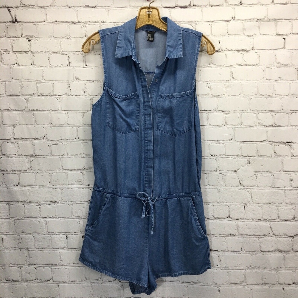 Forever 21 Blue Chambray Sleeveless Romper Small